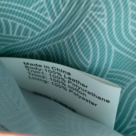 The Sak 'Sequoia' leather crossbody/wristlet smartphone wallet - Picture 8 of 10